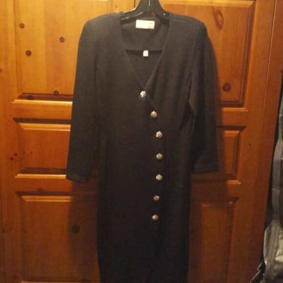 Vintage Evening - Picture 1 of 2